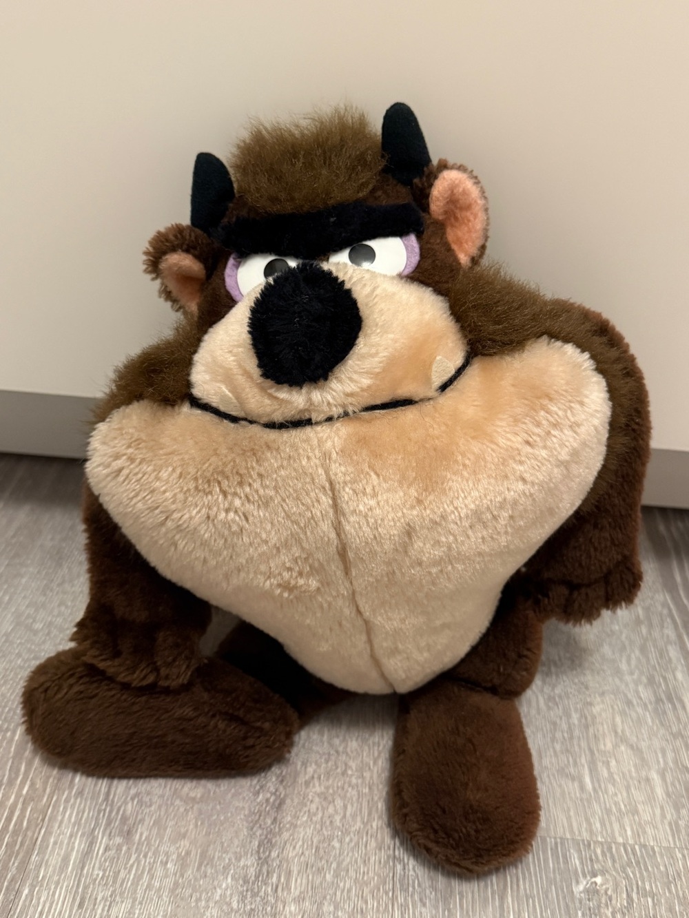 Vintage TAZ Tasmanian Devil stuffie